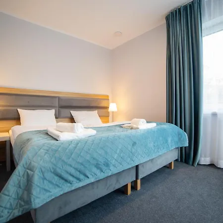 I Pod Snieznikiem Stronie Śląskie