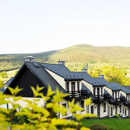 I Pod Snieznikiem アパートホテル