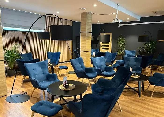 I Pod Snieznikiem Aparthotel 3*